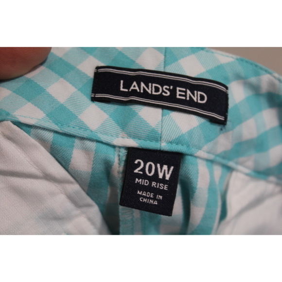 Lands' End Women Blue Plaid Shorts Mid Rise Size 20W - Picture 2 of 8